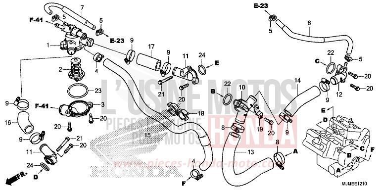 WASSERROHR von VFR800X „Crossrunner“ MAT GUNPOWDER BLACK METALLIC (NH436) von 2015